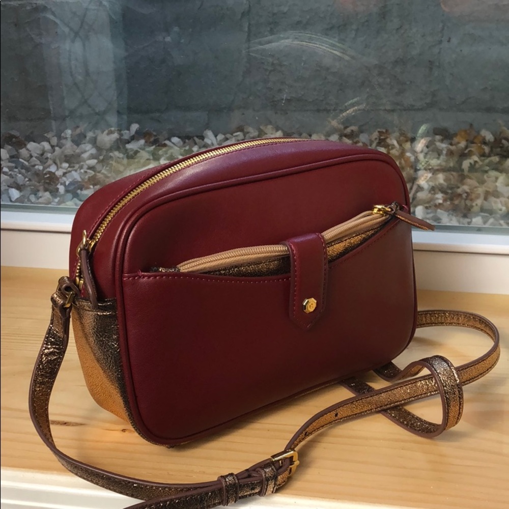 G.I.L.I Anthro Burgundy Metallic Crossbody Leather